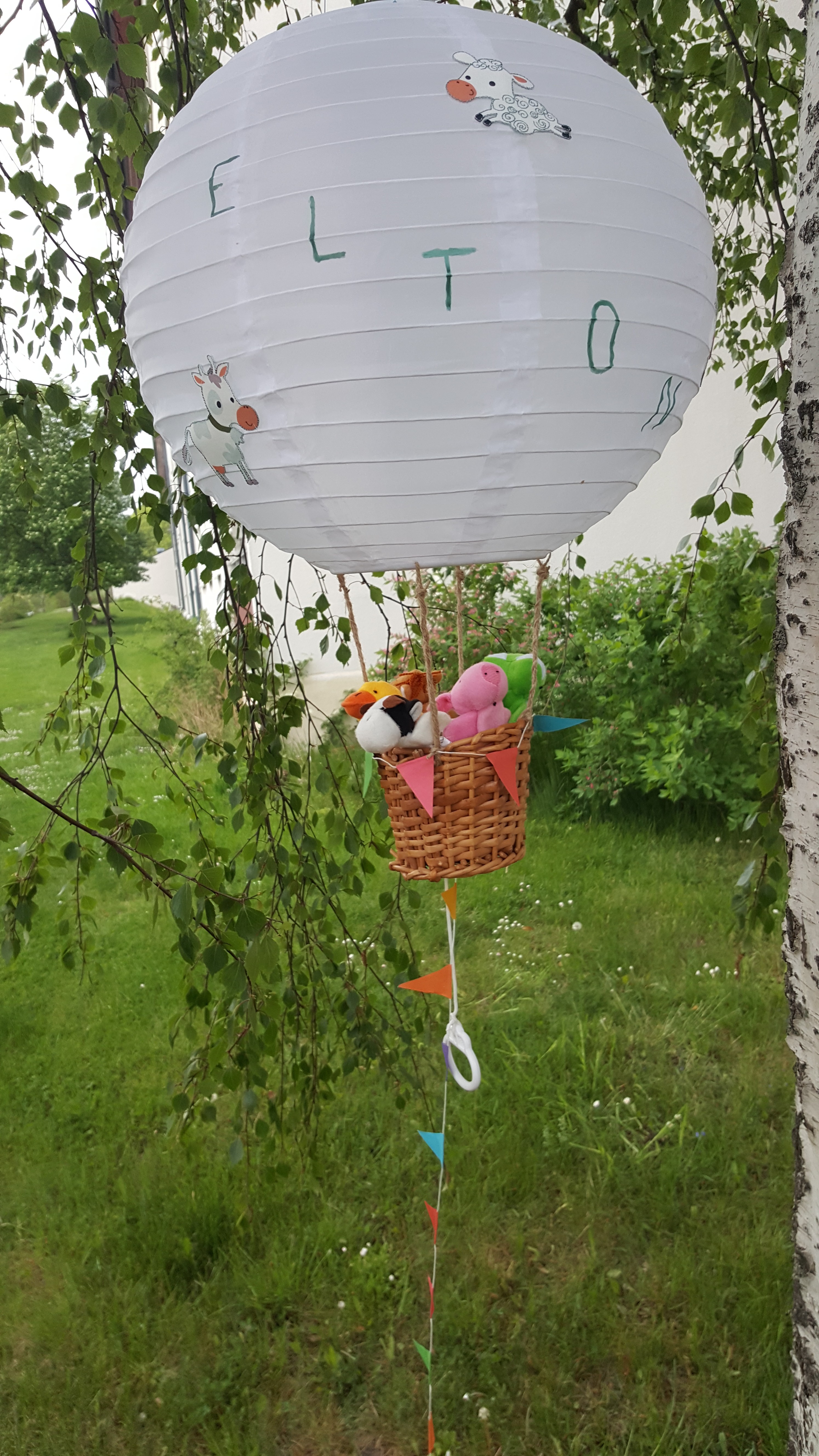 Luftballong doppresent baby speldosa pysslan blogg inspirationsbild
